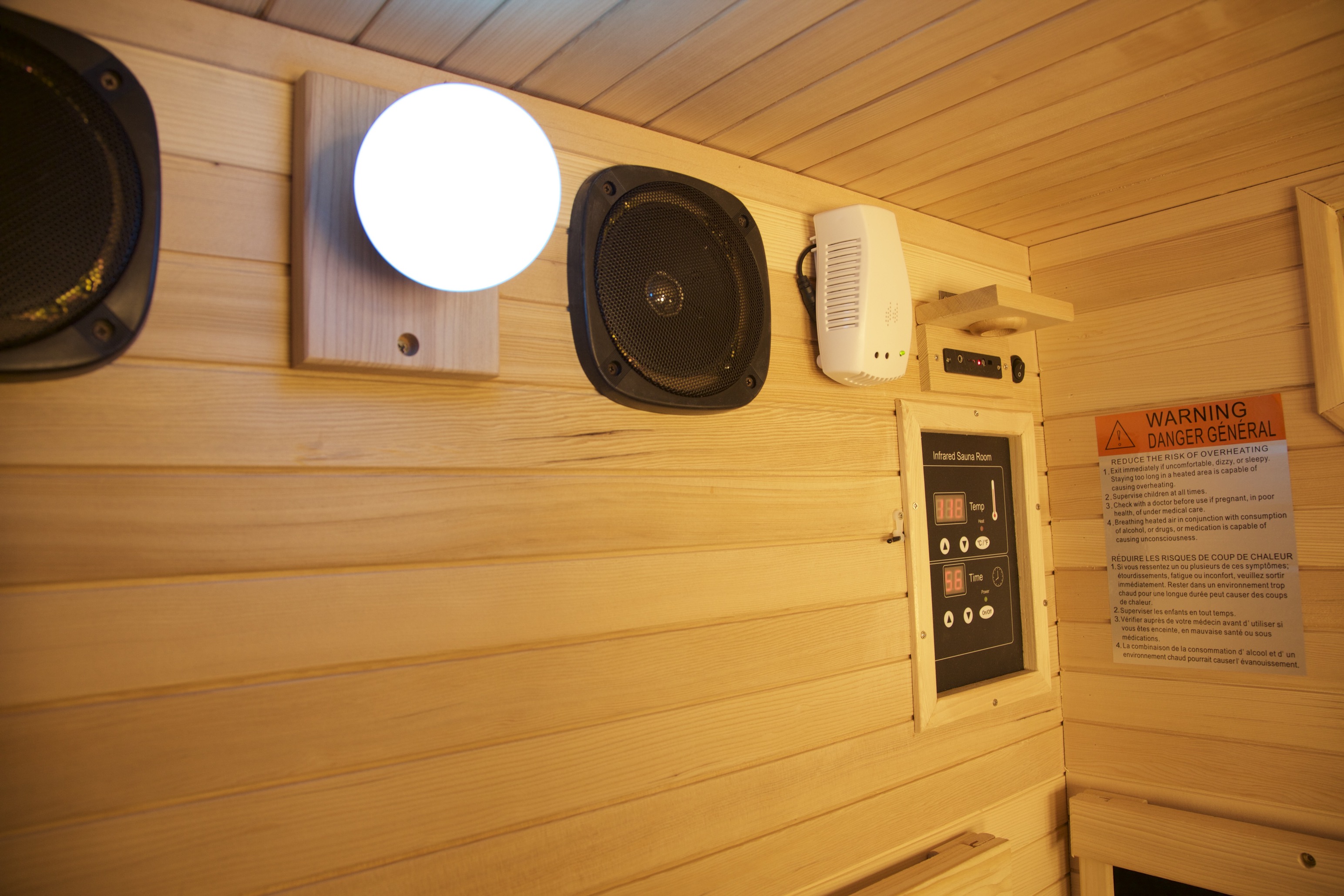 Consumers-Guide-in-Buying-An-Infrared-Sauna